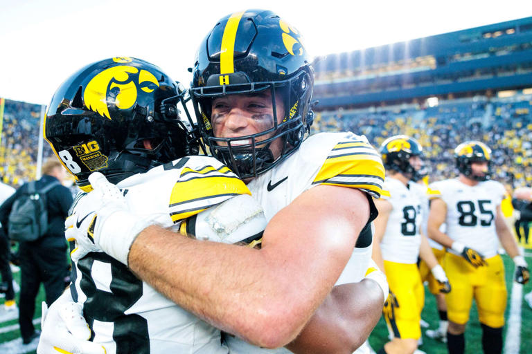 Photos: Michigan football falls to Iowa on last-second touchdown
