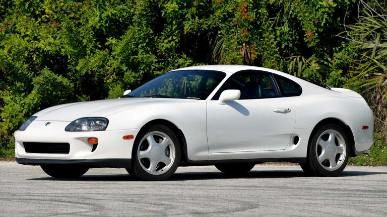Honda's grocery-getter engine now outguns the 2JZ and RB26 for half the ...