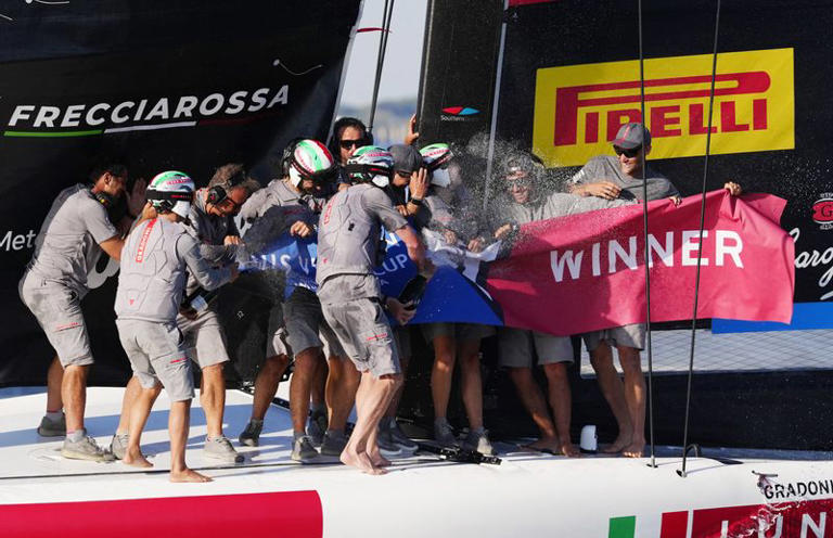 Sailing-Italy dominate to win America's Cup run-up regatta in Naples