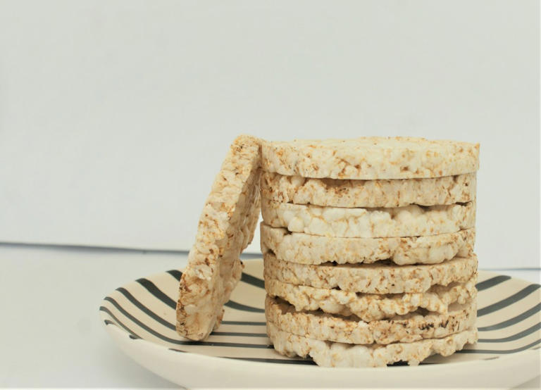 7 snacks you can pack with one hand in under a minute