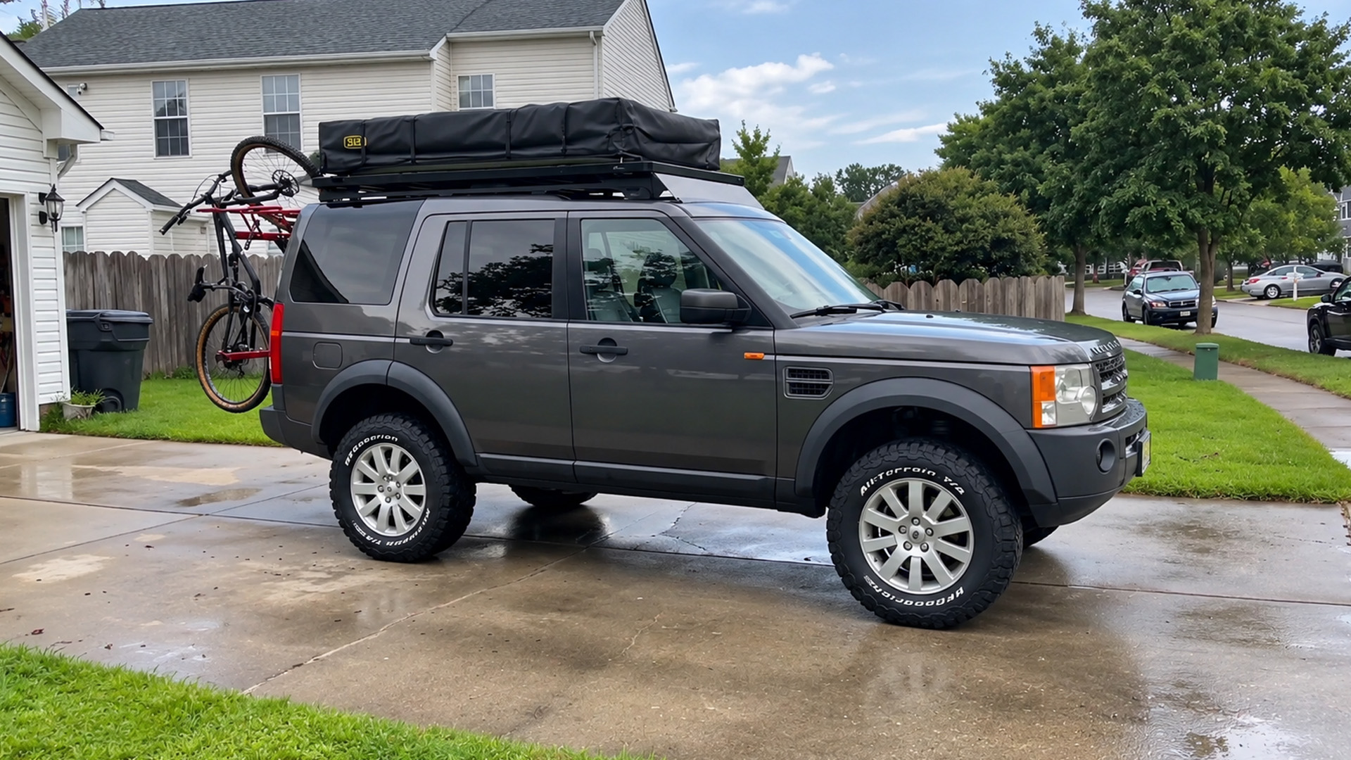 This V8 Land Rover is heading across the country