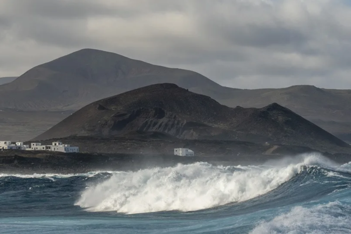 Un cable de 15 kilómetros registró los ecos de as ondas sonoras