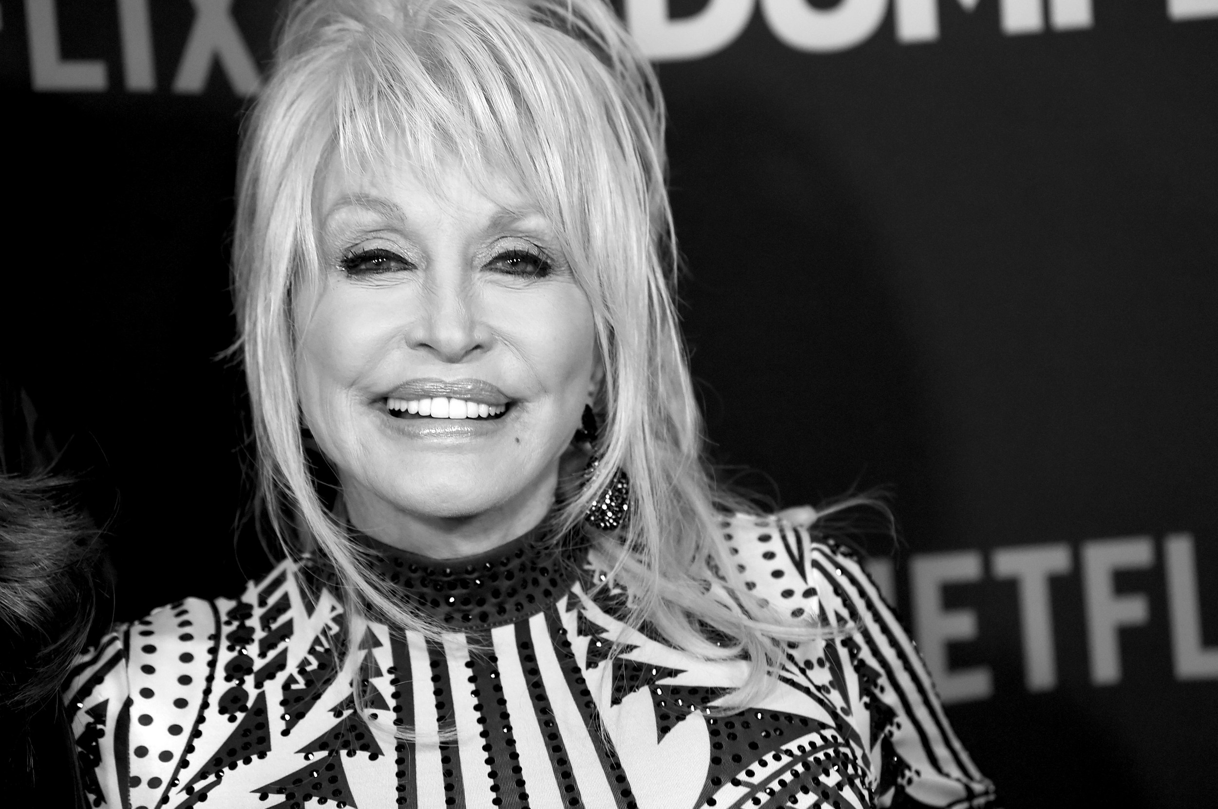 Dolly Parton didn’t want her family to see her on her deathbed – but ...