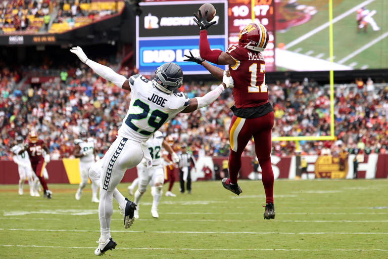 Seahawks-Commanders score: Turnover woes doom Seahawks to stunning loss