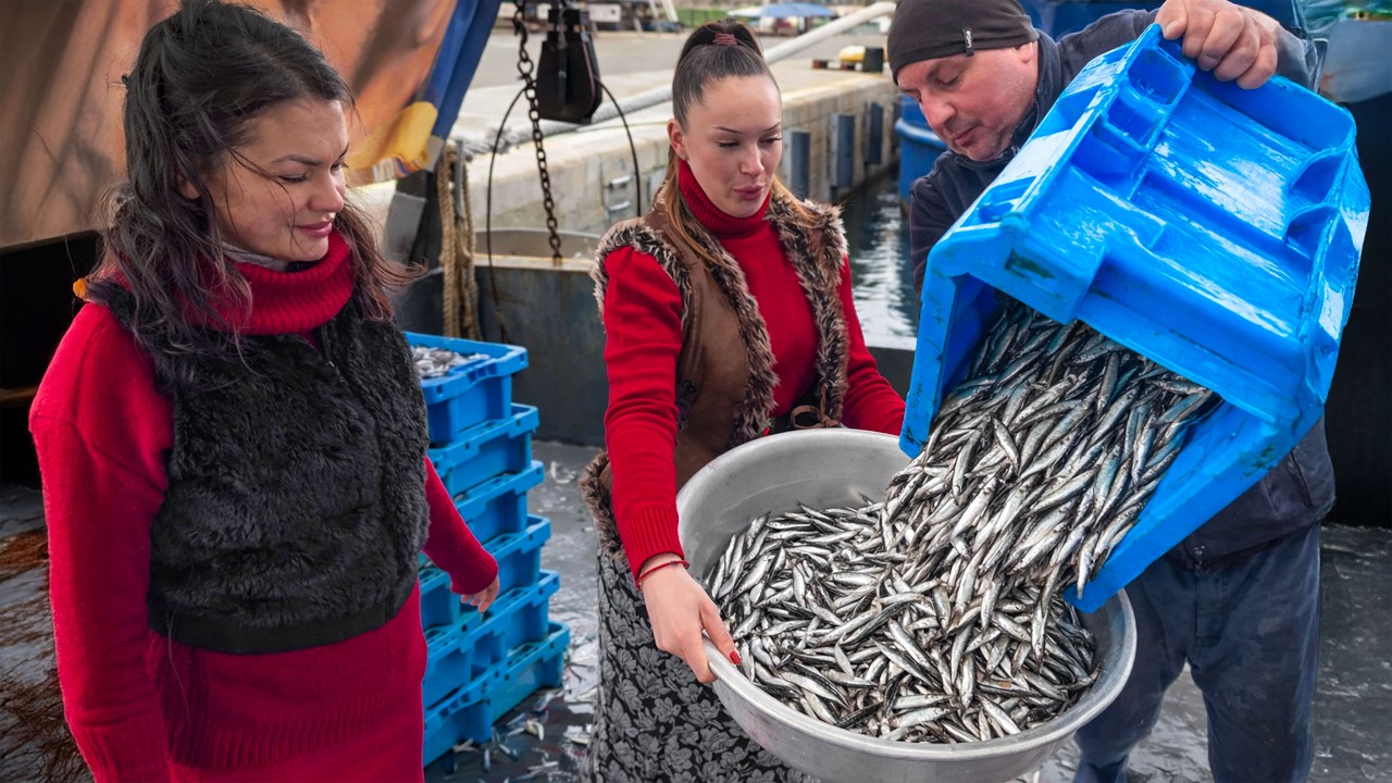 999 fresh anchovies and one huge Black Sea turbot