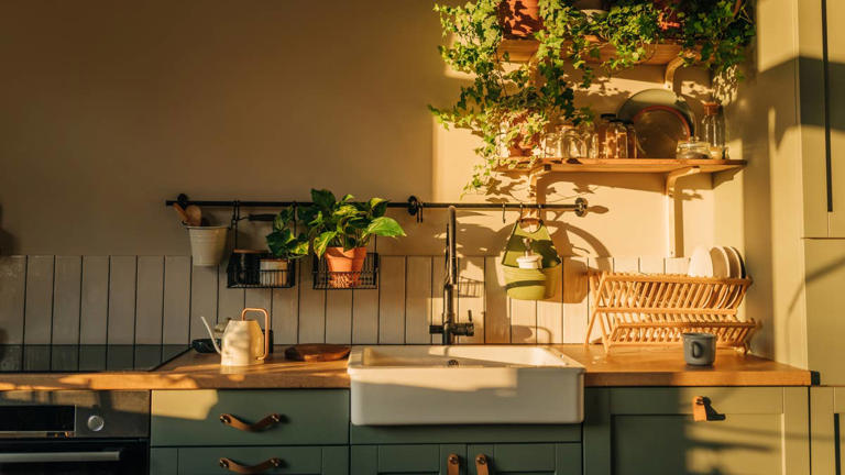 Designers reveal why kitchen wallpaper is back in style post-COVID