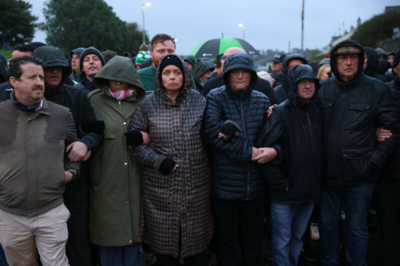 Drumcree Orange Order march remains stalled after large crowd gathers ...