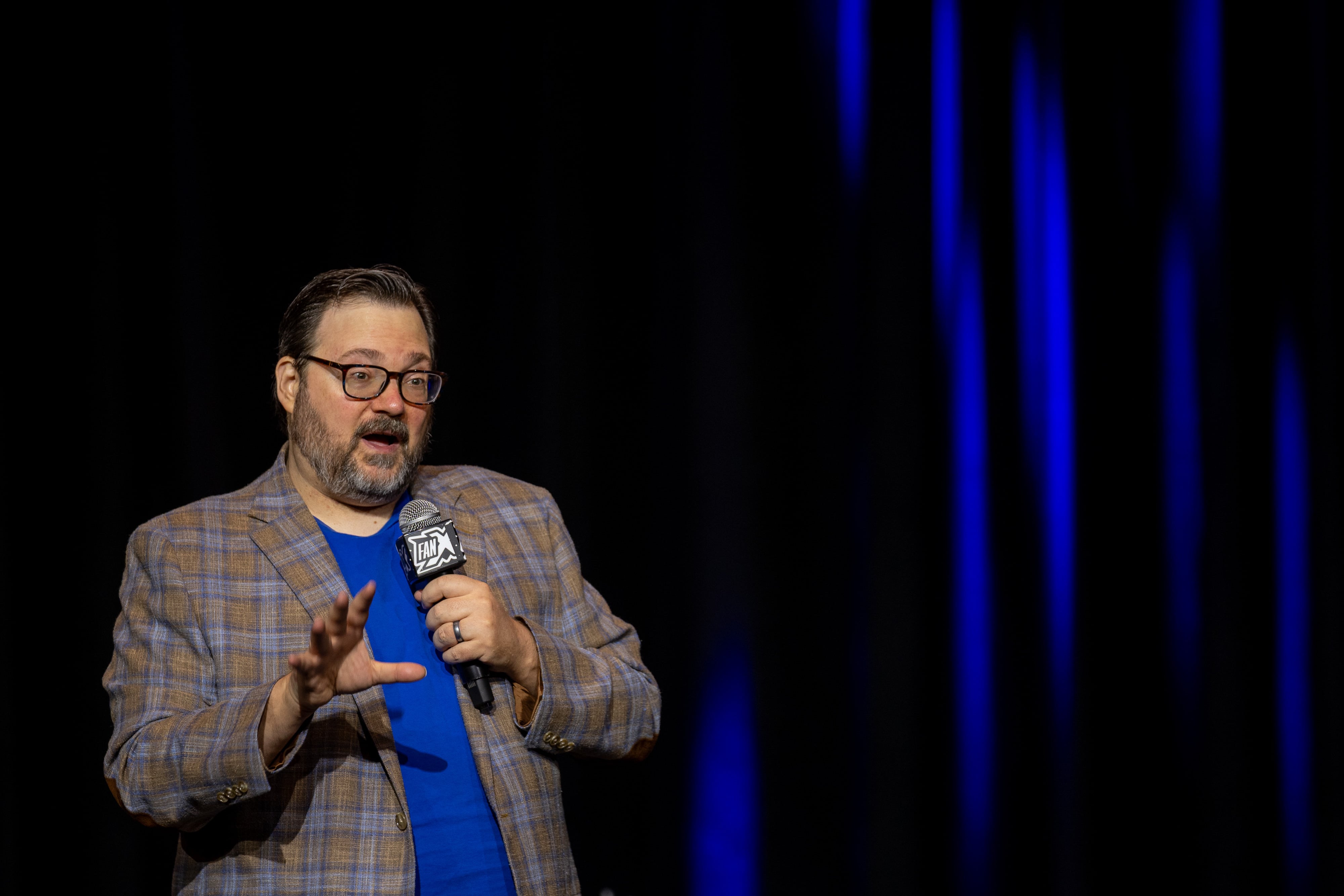 At FanX, author Brandon Sanderson announces upcoming Utah 'market'