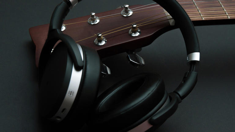 4 non-negotiable features to look for in Bluetooth headphones in 2026