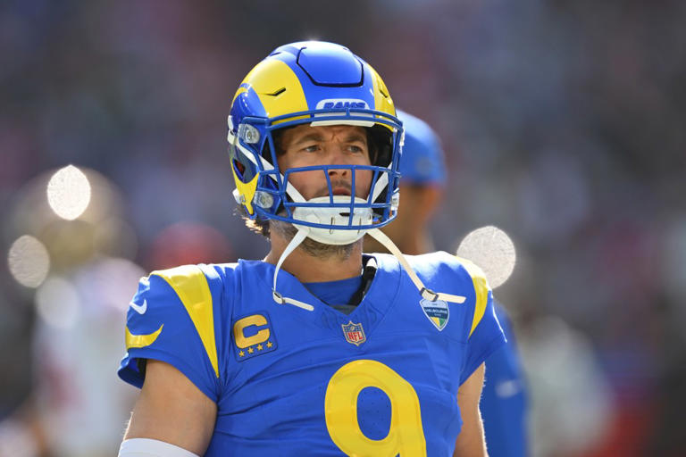Matthew Stafford’s wife Kelly gets rowdy with pregame shot before Rams game