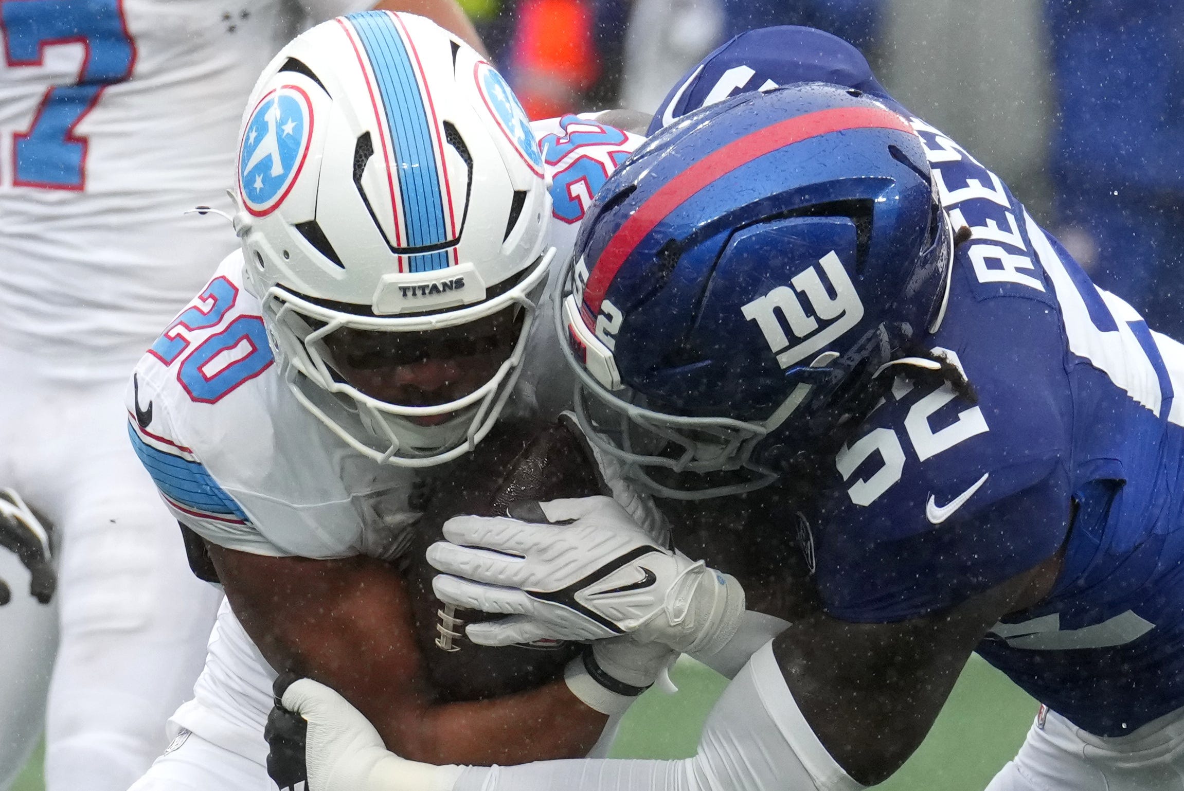 Titans vs Giants score, live updates, highlights, stats: Titans offense ...