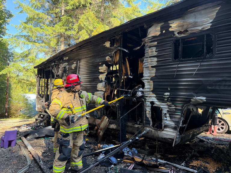 Fire destroys RV, damages cars at rural Washington County property near ...