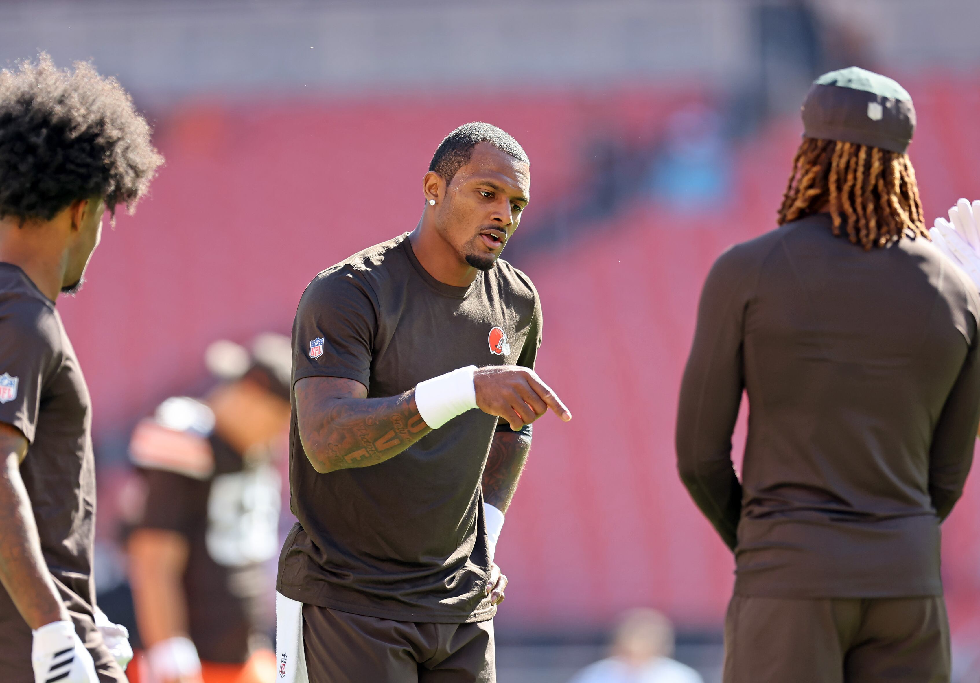 Browns defense dominates first half, Deshaun Watson solid – Terry Pluto ...