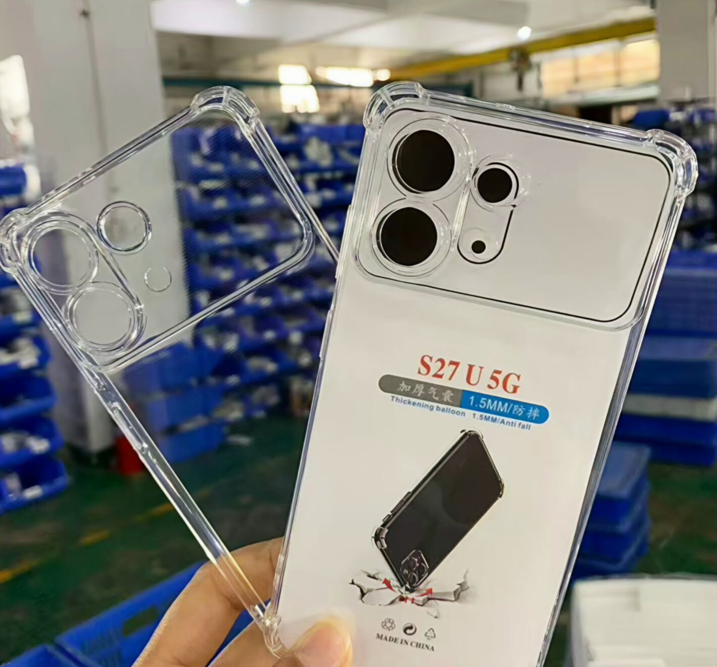 Leaked Galaxy S27 Ultra cases reveal a surprising camera mystery