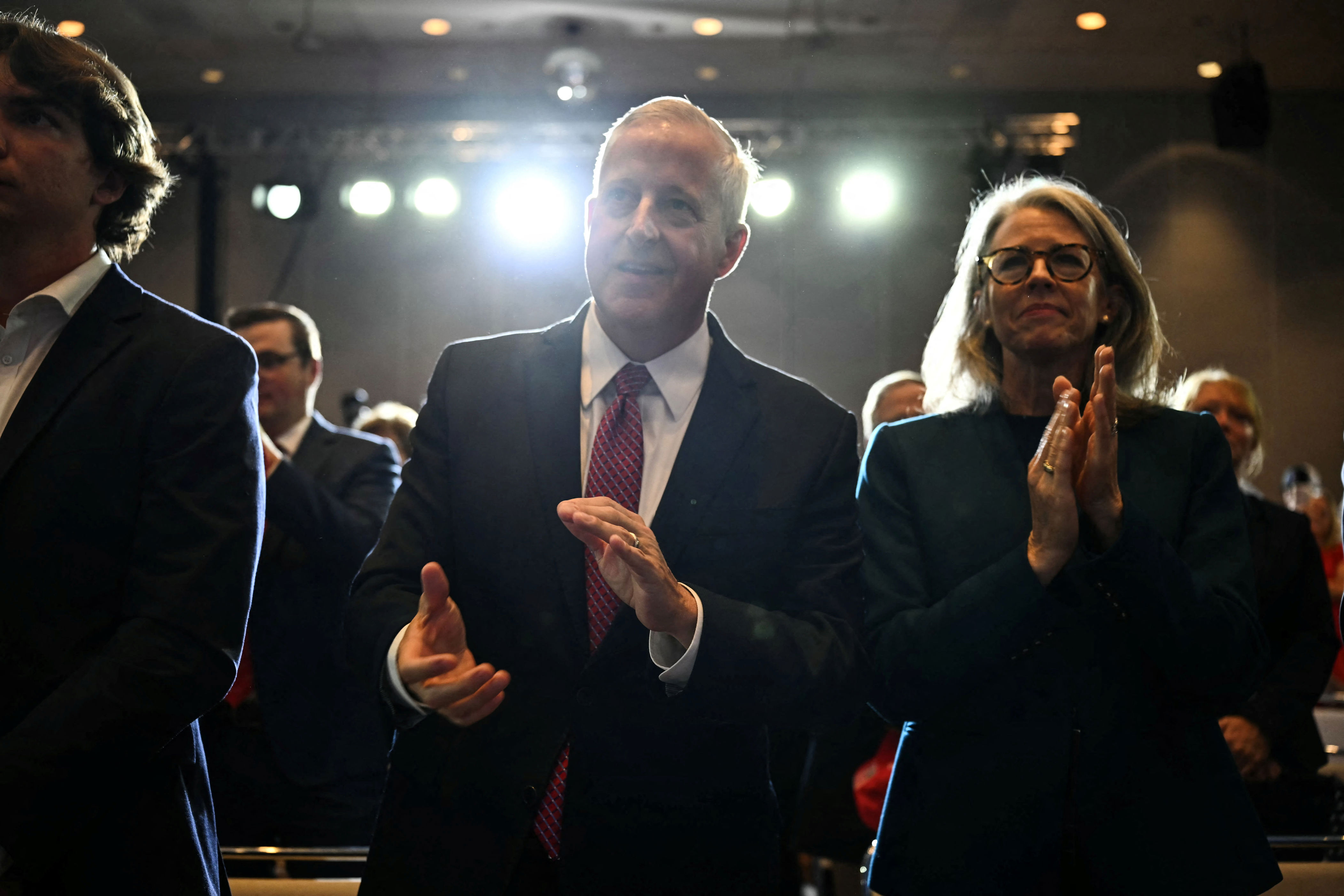 Republicans ramp up spending as Democrats target key congressional seats