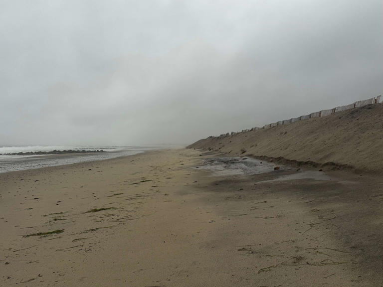 Nor’easter hits Mass. — what to know about power outages, flooding, travel