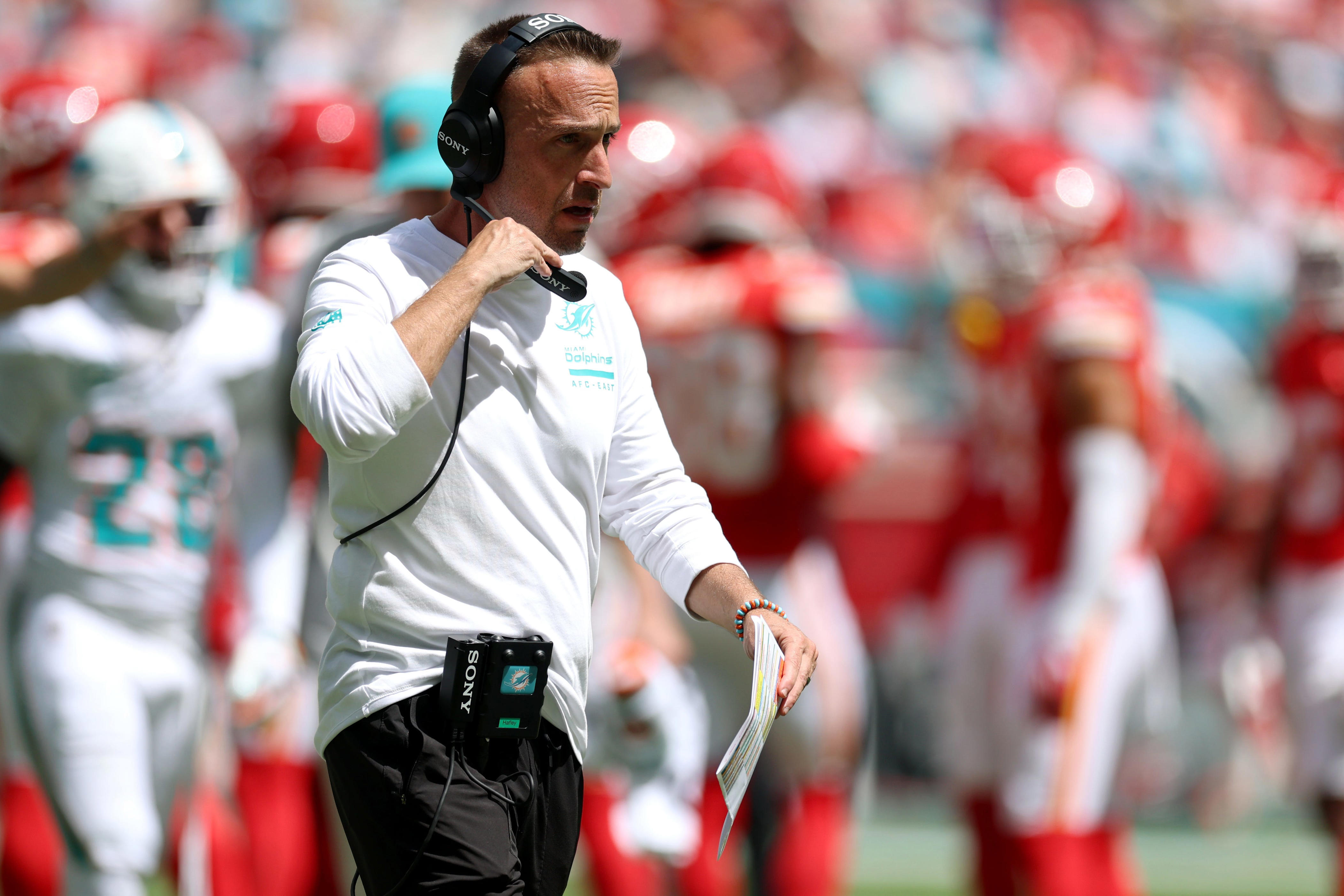 Rookie WR Chris Bell makes plays for Dolphins vs. Chiefs