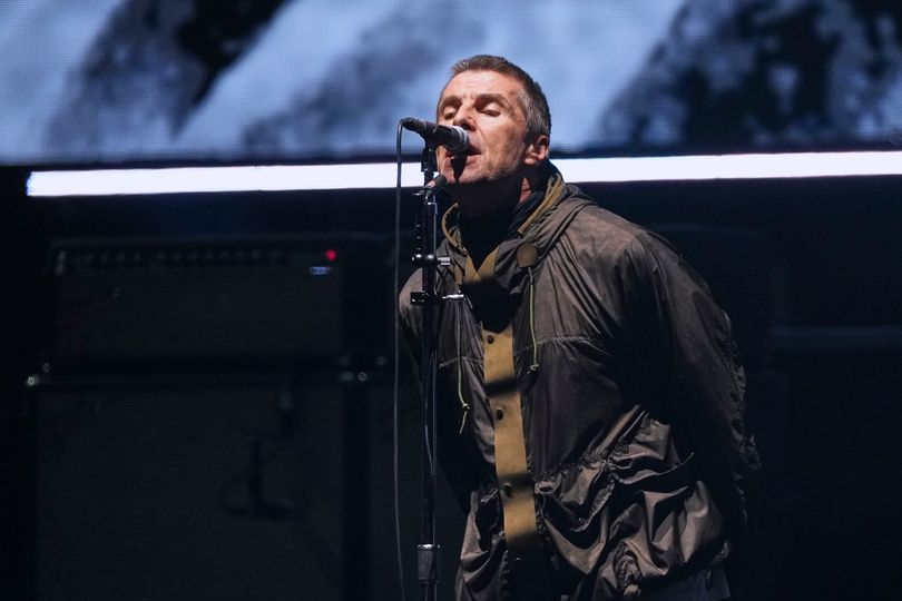 Oasis to honour Man City on tour as Blue Moon anthem on set list while ...