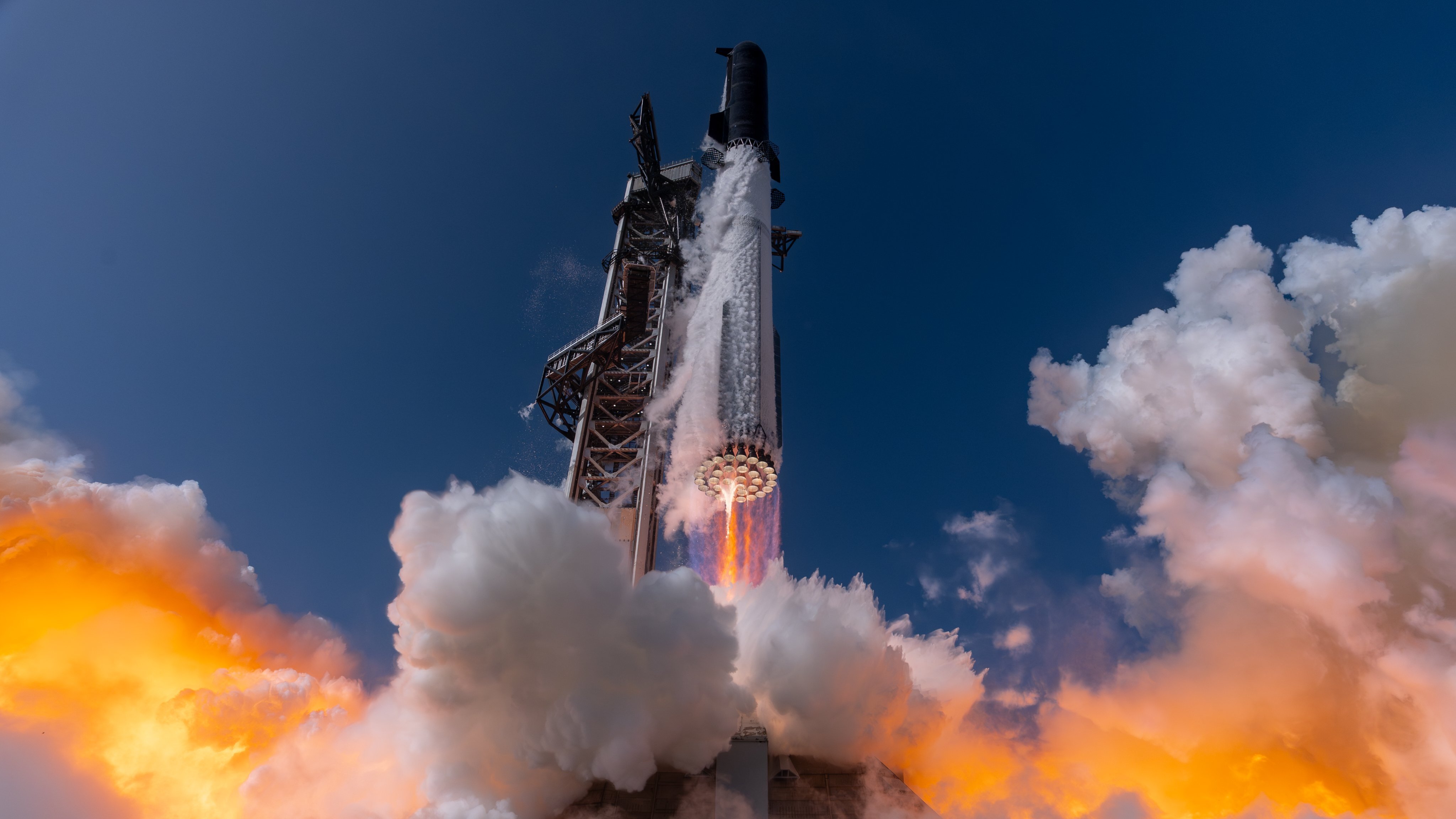 Can SpaceX's Starship actually loop Earth six times? Watch it live.