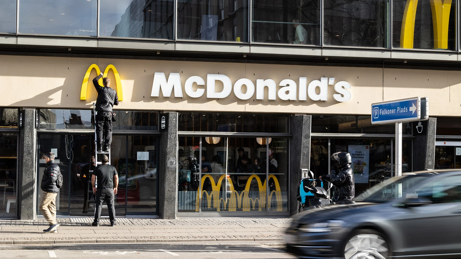 McDonald’s has a new growth strategy. Business leaders should pay attention