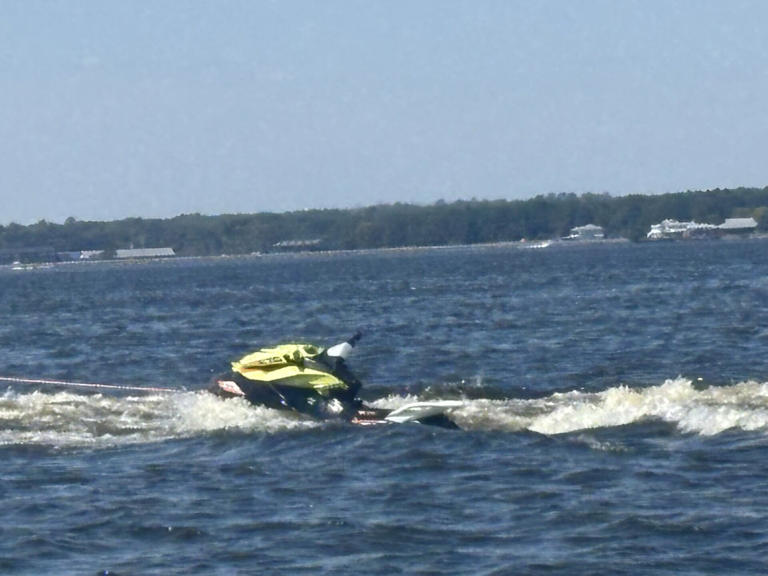 Reservoir Police suspends search after jet ski found partially submerged