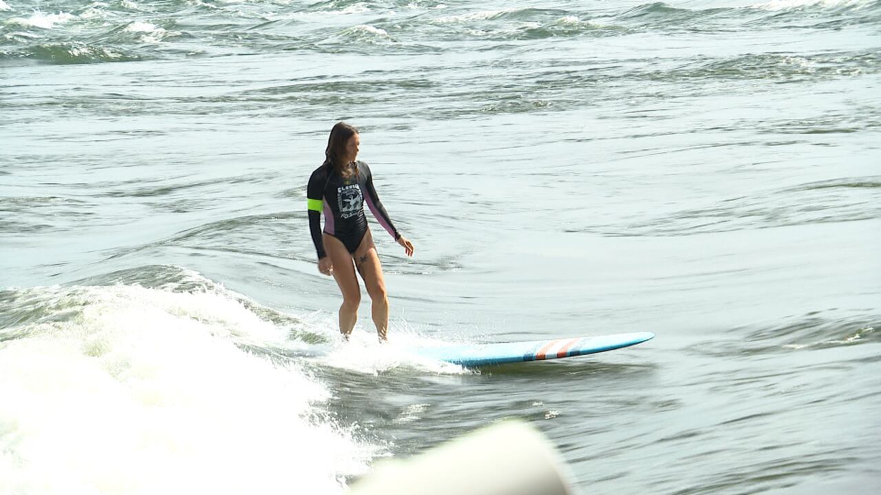 River surfing competition brings out Quebec’s surf community