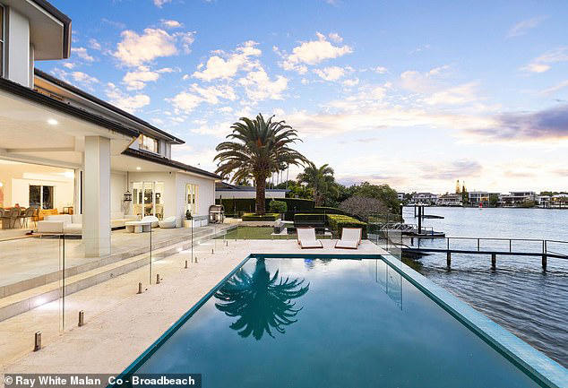Tammy Hembrow's Gold Coast mansion fails to sell as $3.92million ...