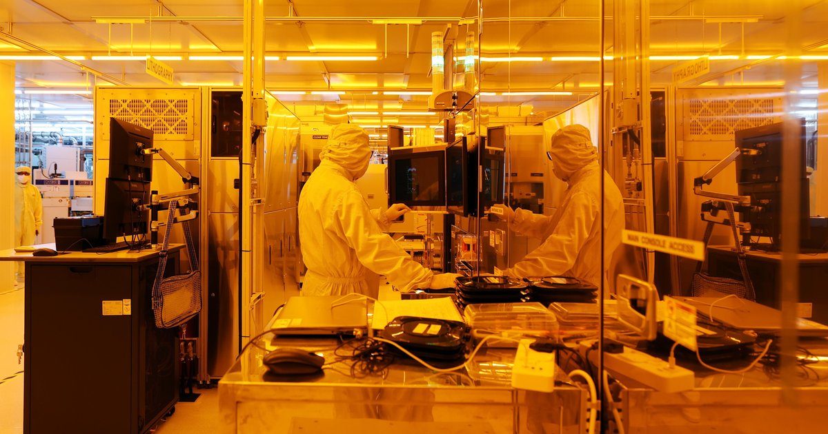 Singapore factory output jumps in August, driven by sustained AI demand