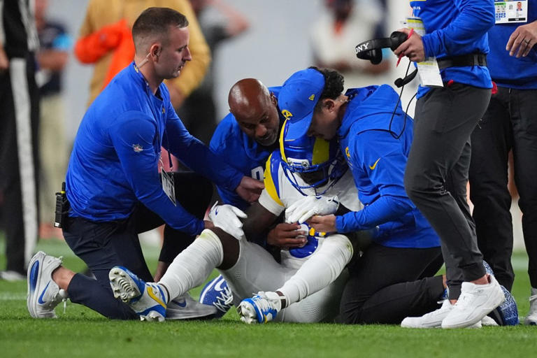 Rams get mixed bag update on Jaylen Watson after scary shoulder injury