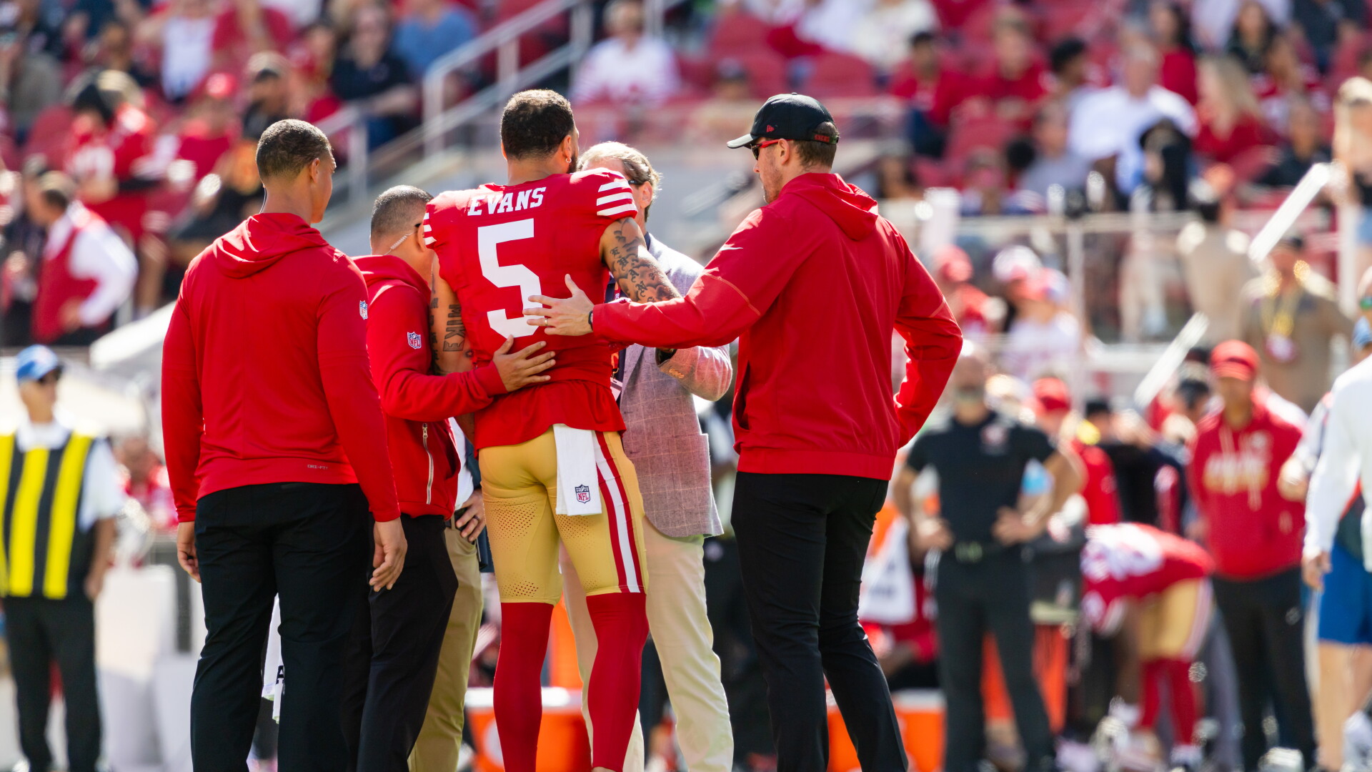 Kyle Shanahan: We don't know nature of Mike Evans injury, will find out ...