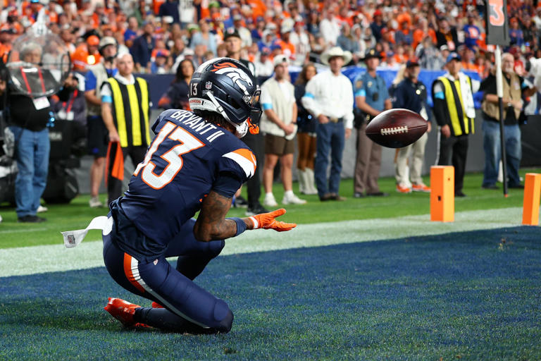 Rams vs. Broncos final score: Refs fall for Denver’s II act