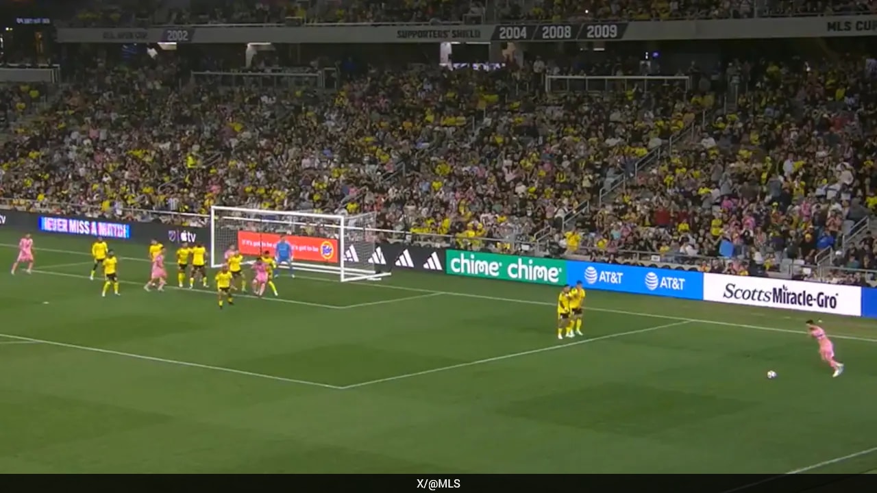 Lionel Messi scores impossible free-kick for Inter Miami, internet in ...