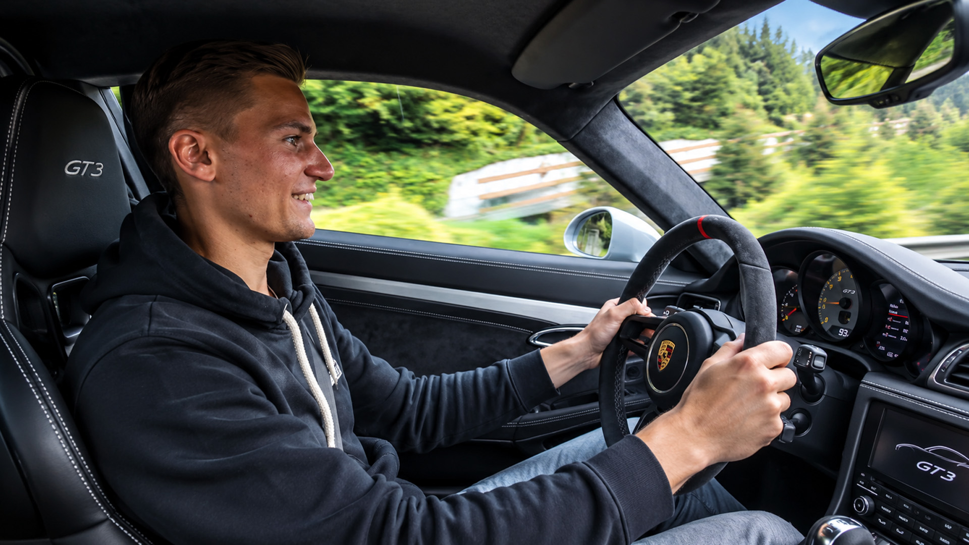 Den Porsche 911 GT3 bei vollem Tempo erleben