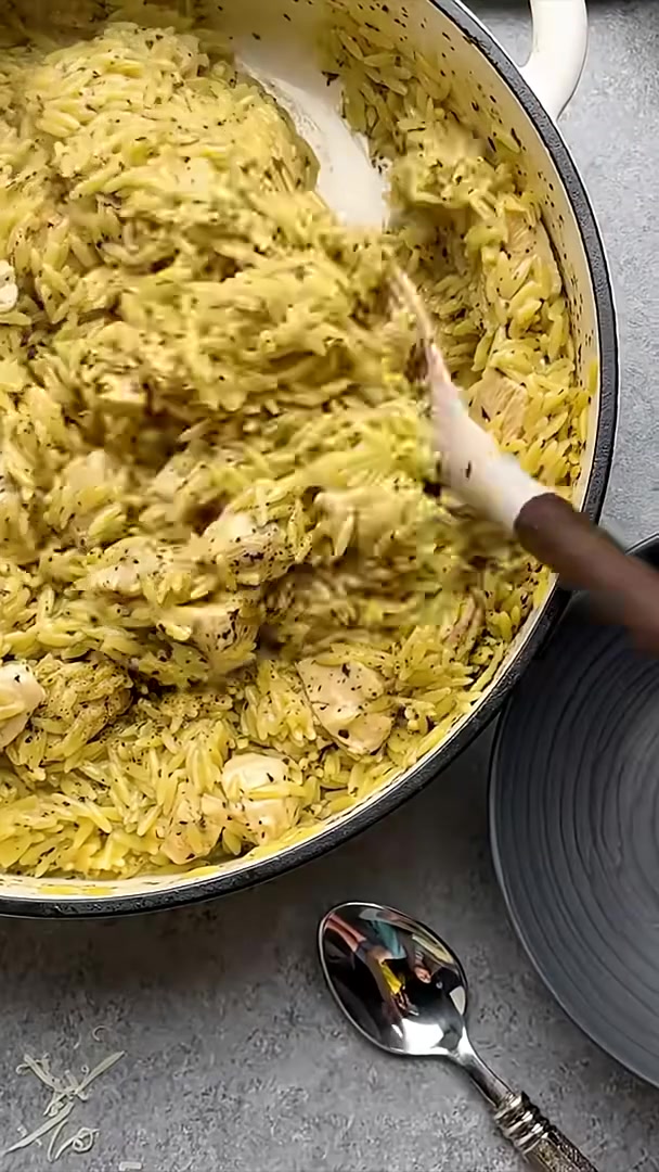 Lemon chicken and orzo #dinner #foodie #recipe #cooking