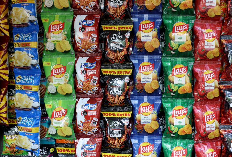 Food giants in India call for reconsidering red colour of warning labels