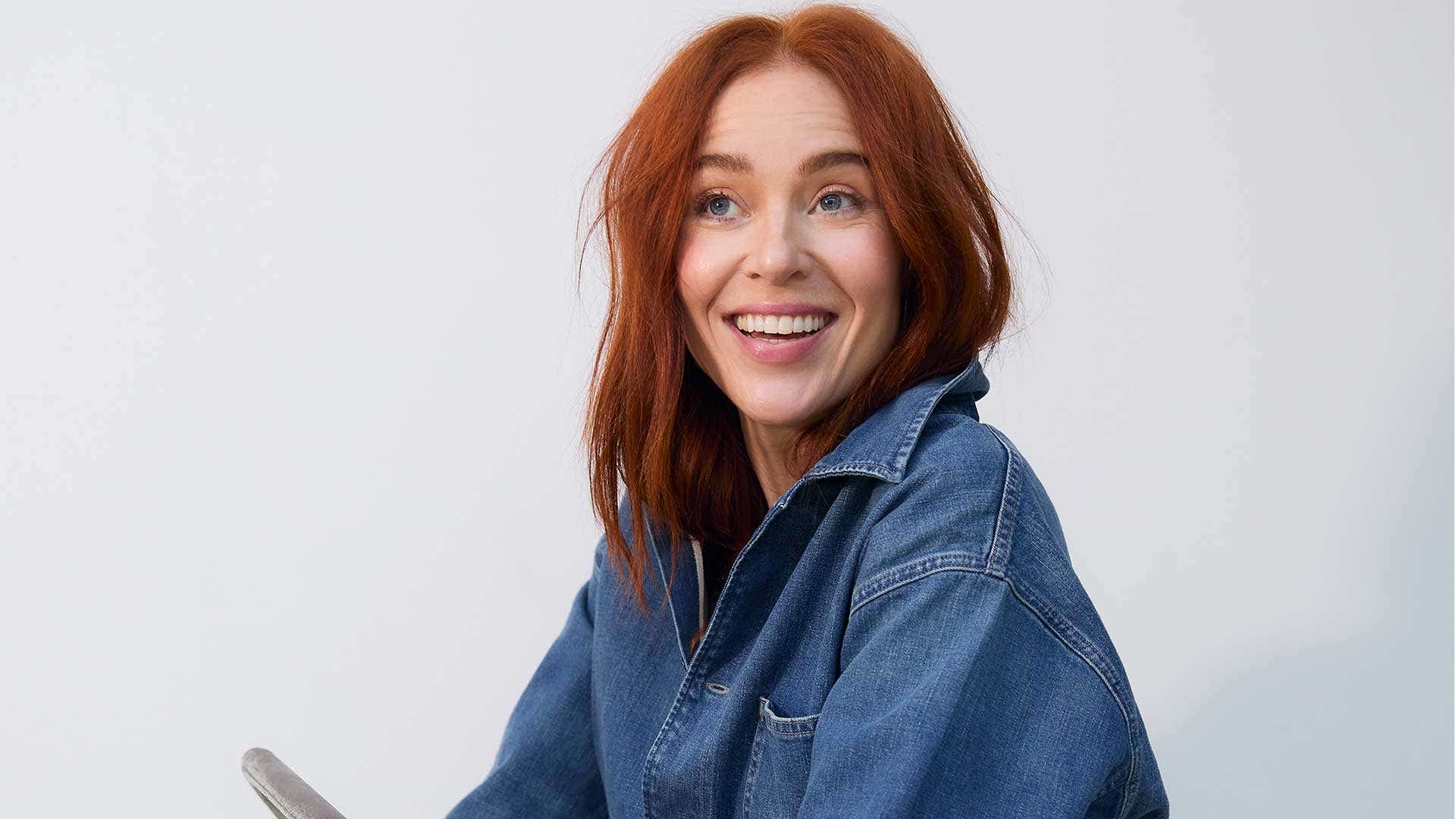 Angela Scanlon takes over BBC Radio 2 drivetime show after little ...