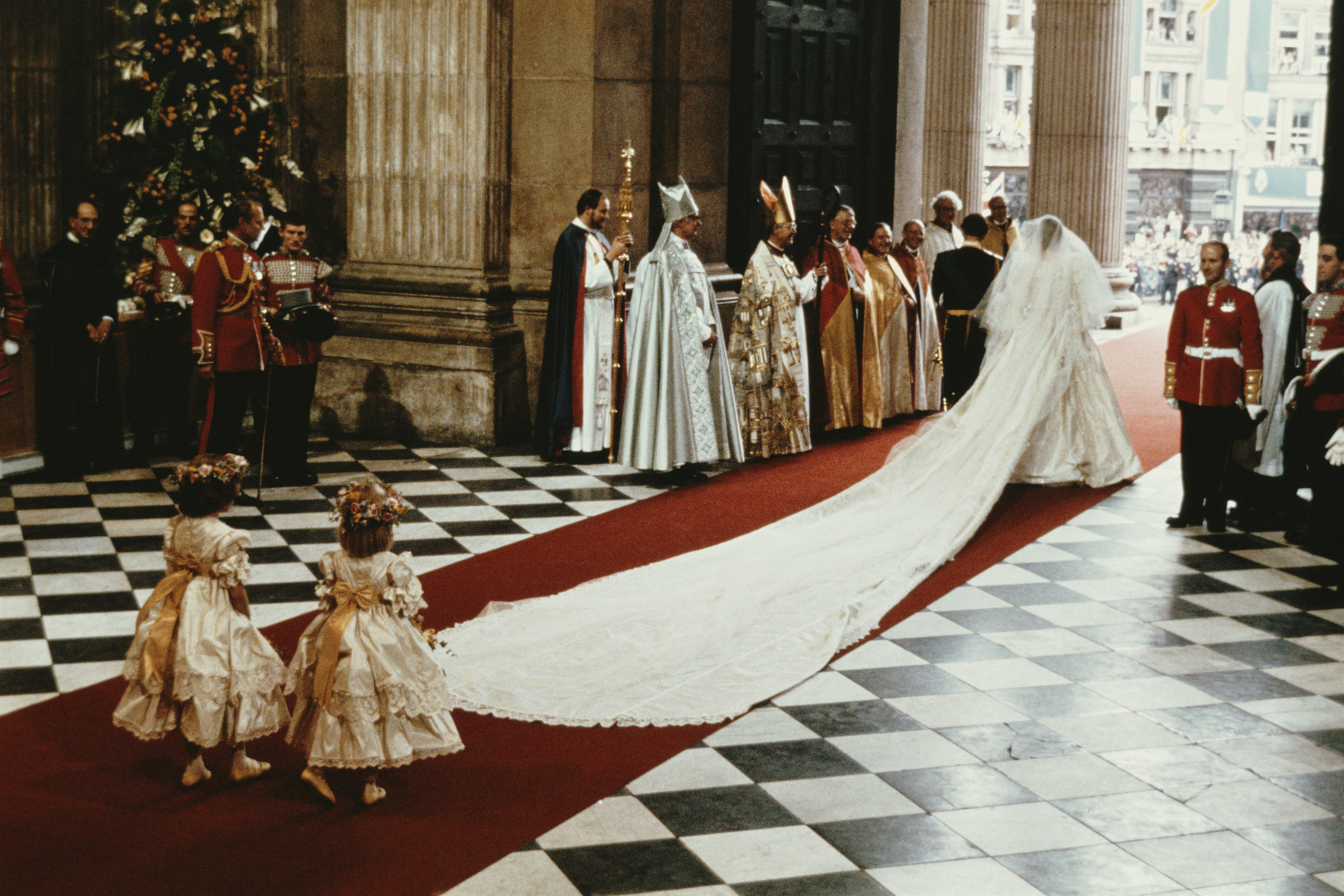 The most spectacular and expensive wedding dresses ever made