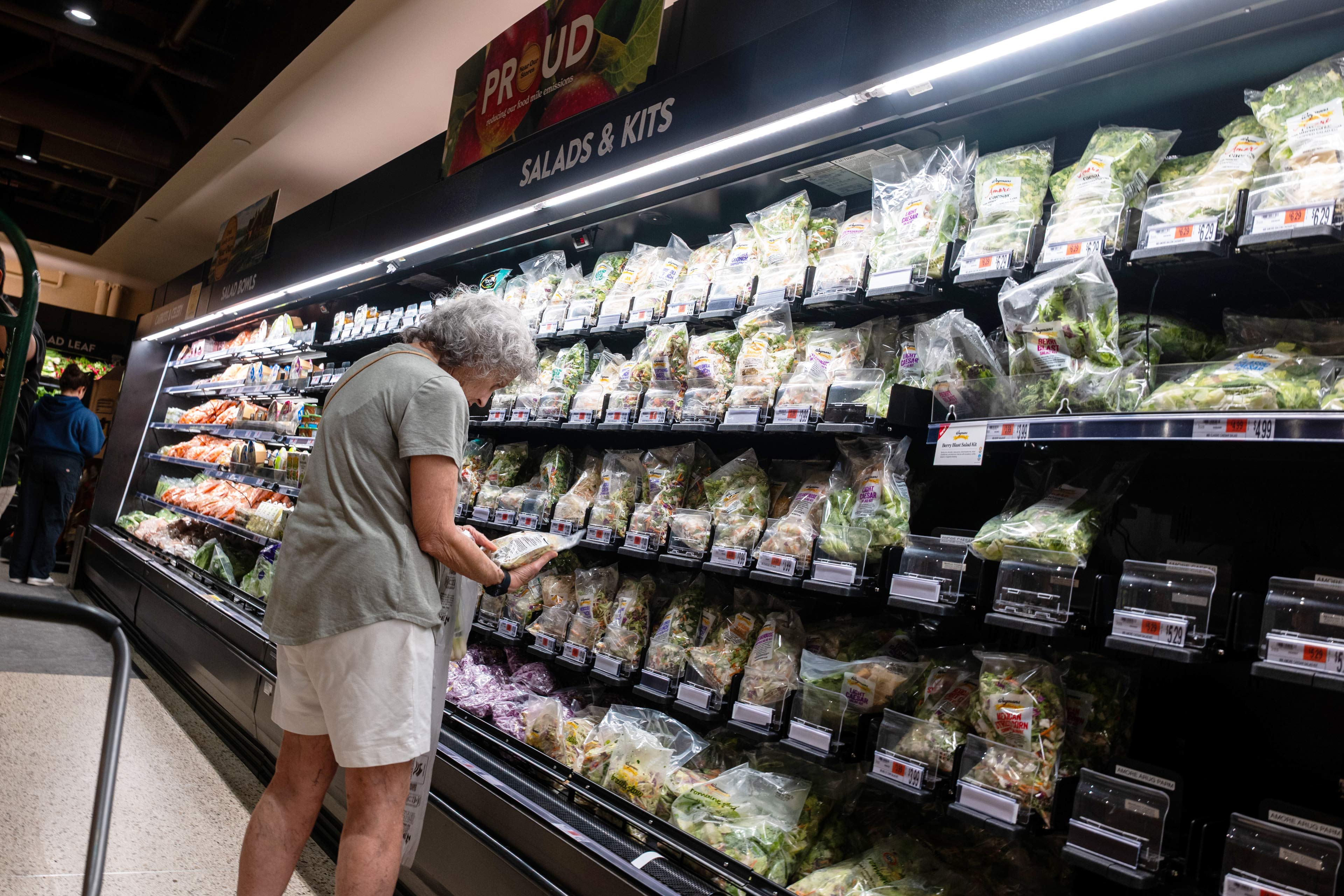 Food safety finds a place among 'kitchen-table' political issues