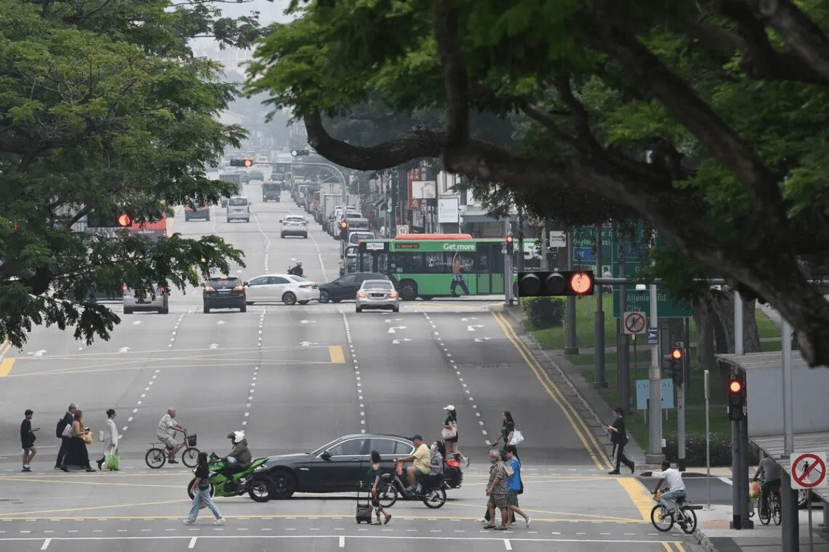 Haze in Singapore: Air quality returns to moderate levels