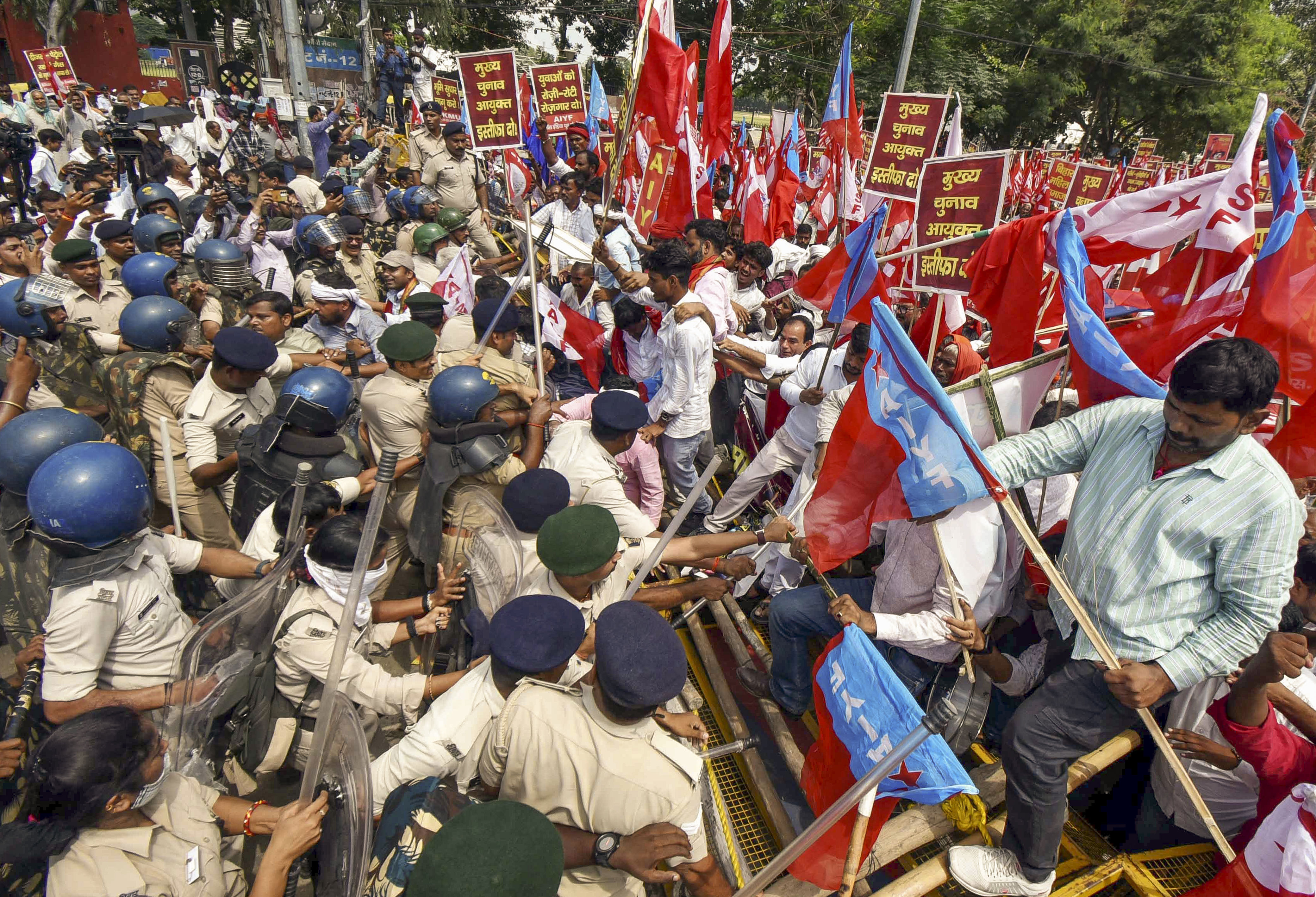 CPI protest in Patna against SIR, seeks CEC's resignation