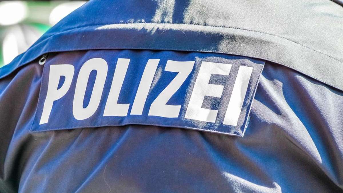 Älterer Autofahrer gerät auf B308 zwischen Immenstadt und Oberstaufen ...