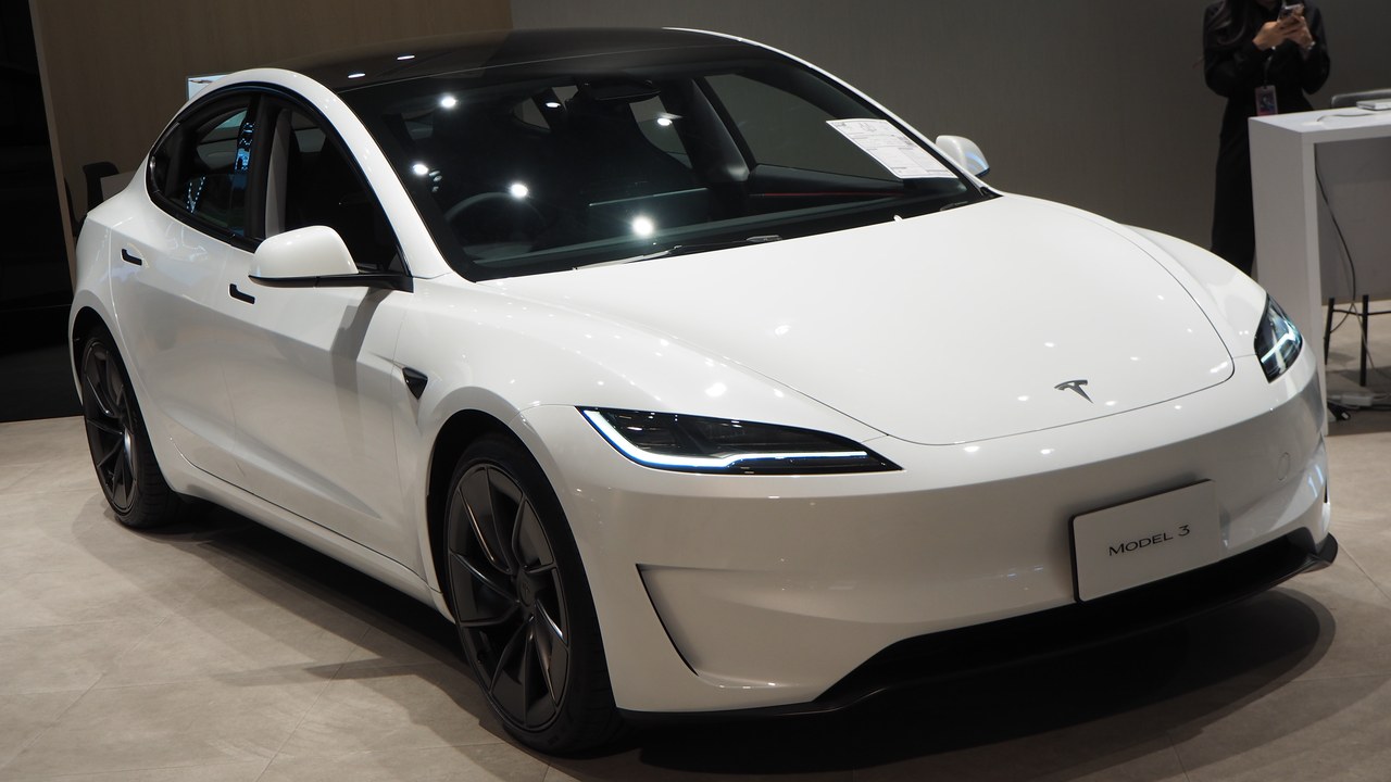 12 electric vehicles that can send power back into your house, now ...