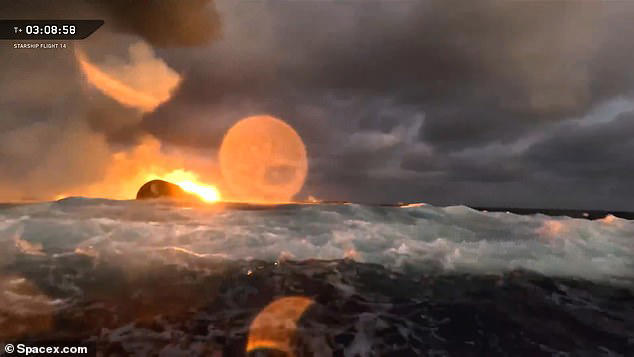 Massive SpaceX rocket explodes in a fireball as it hits ocean