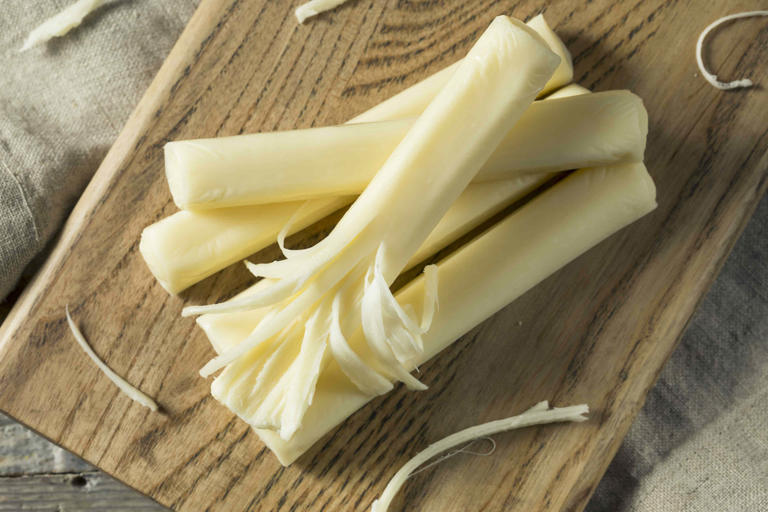 We asked 3 registered dietitians to name the healthiest cheese stick ...