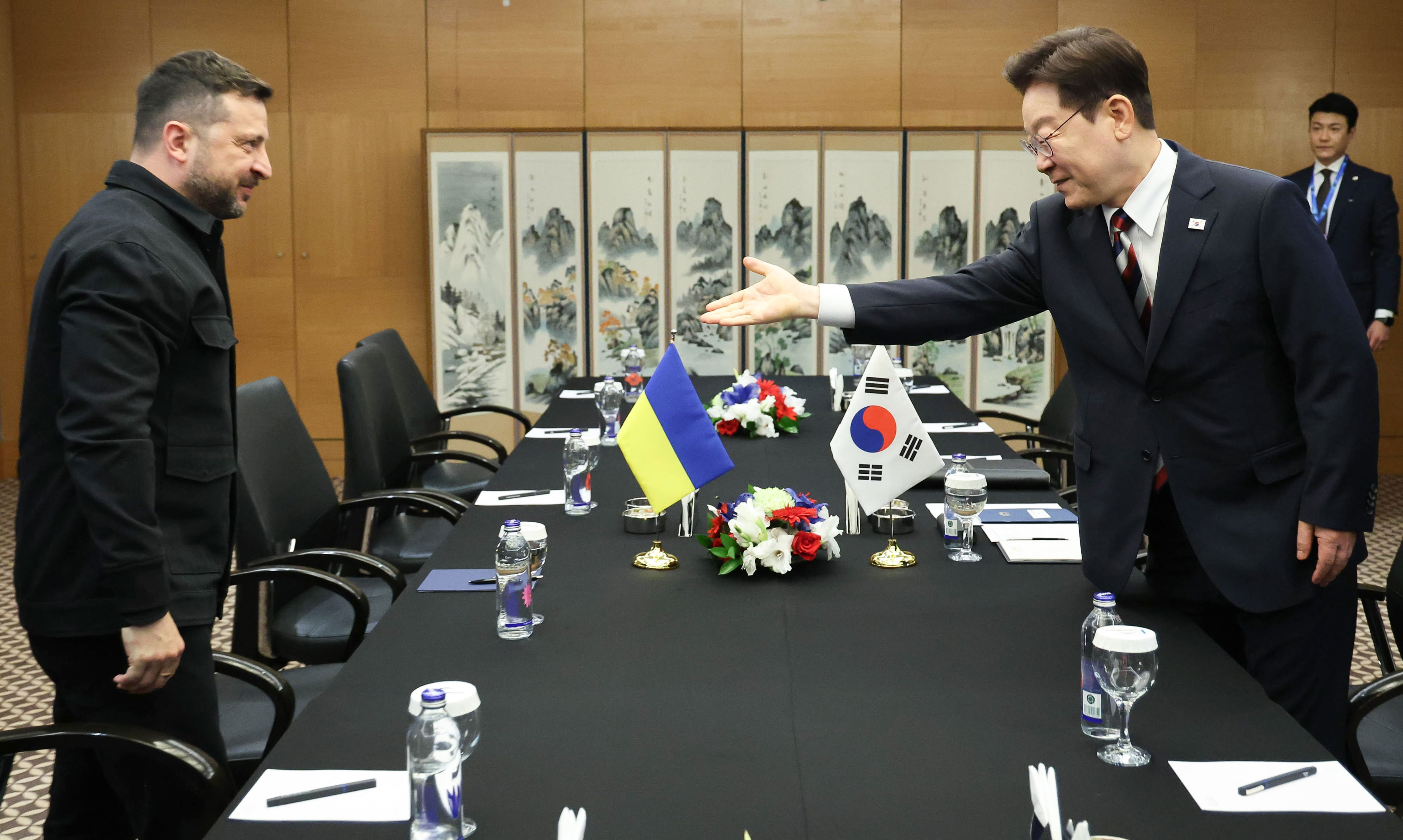 South Korea demands Ukraine apology on repatriation