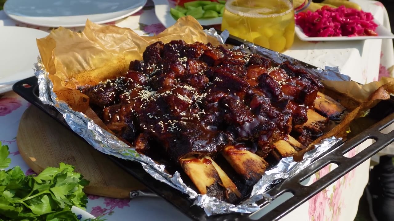 How monster beef ribs become the ultimate Texas-style barbecue