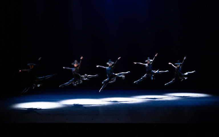 Viral Korean dance group brings its high-energy show to Hong Kong
