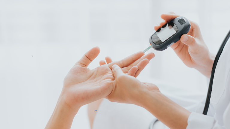 Diabetes linked to 55% risk of kidney disease, heart failure or death ...