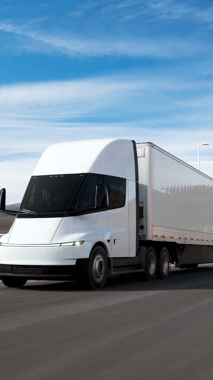 Tesla says Gigafactory Texas helps power Semi production milestone
