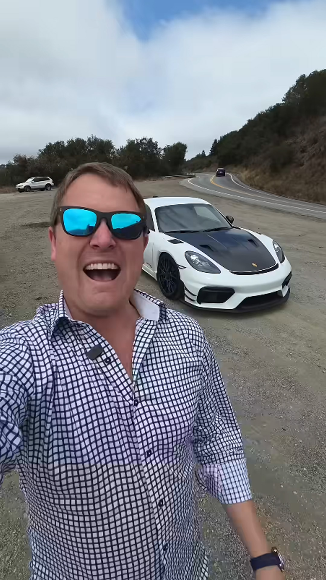 Review of the Manthey Racing treated Porsche GT4 RS with a manual gearbox
